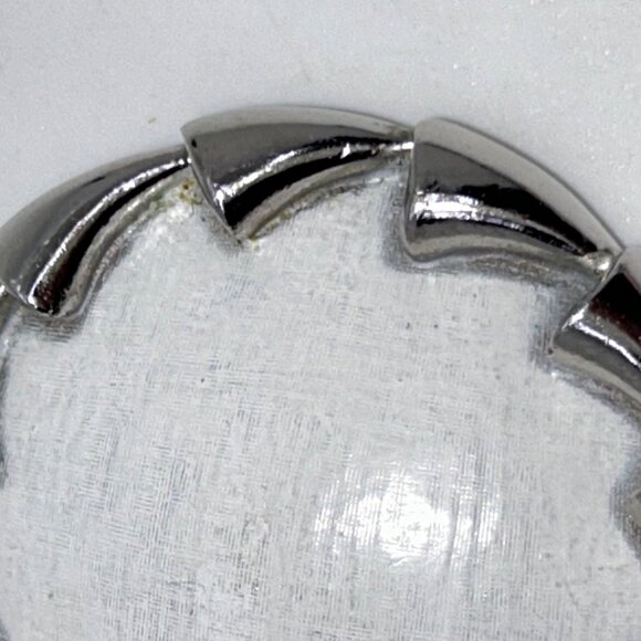 Vintage Puccini Silver-Tone Round Brooch With Textured White Center - Picture 5 of 15